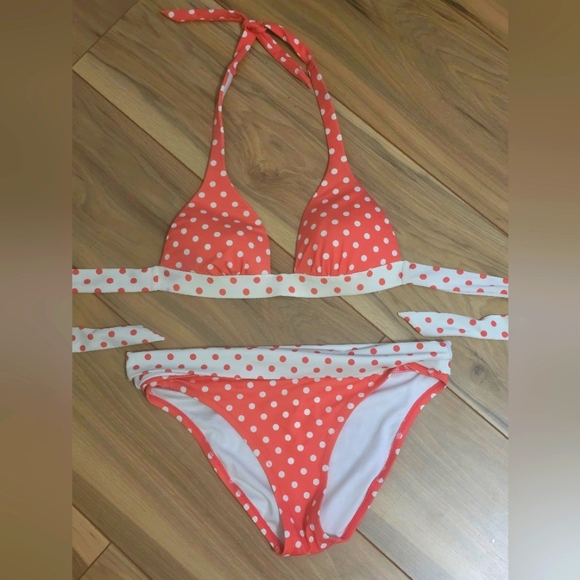Victoria's Secret Coral and White Polka Dot Bikini 👙 ♥️ - Picture 2 of 14